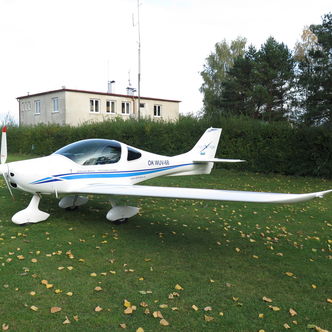 Pilot of the ultralight Faeta NG